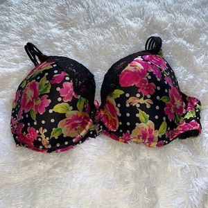 Victoria’s Secret push up bra